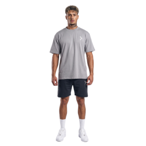 grey t shirt
